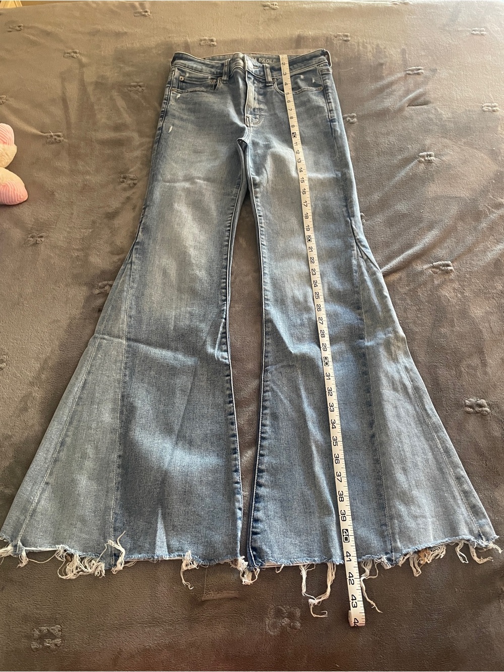 American Eagle Outfitters Light Blue Frayed Wide Leg Jeans - Picture 5 of 5